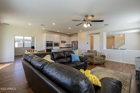 9517 E Theia Dr, Mesa, AZ 85212 photo 8