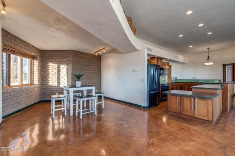 10481 E Battalion Dr, Hereford, AZ 85615 photo 5
