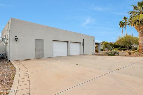 6023 E Hollyhock St, Phoenix, AZ 85018 photo 4