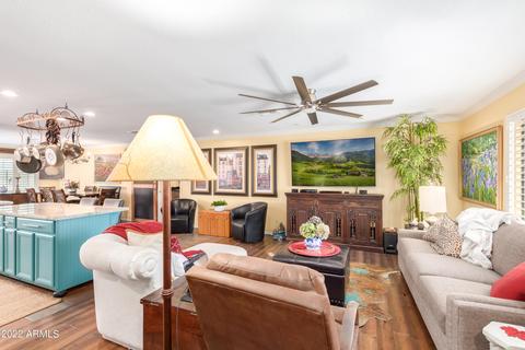3224 E Laurel Ln, Phoenix, AZ 85028 photo 9