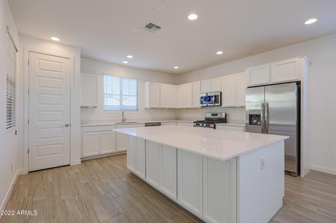 2522 E Warbler Rd, Gilbert, AZ 85297 photo 7
