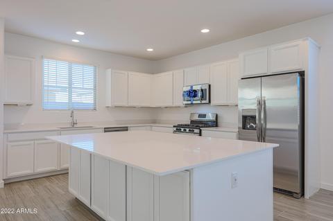 2522 E Warbler Rd, Gilbert, AZ 85297 photo 6