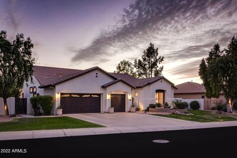 4427 E Arbor Dr, Gilbert, AZ 85298 photo 1