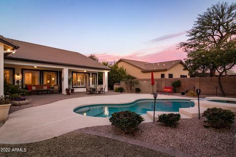 4427 E Arbor Dr, Gilbert, AZ 85298 photo 4