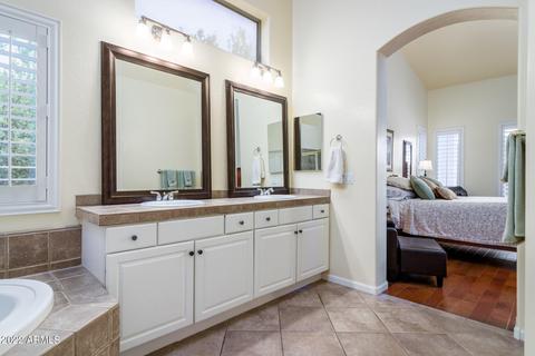 4427 E Arbor Dr, Gilbert, AZ 85298 photo 24
