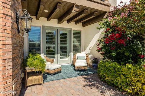 2822 E Warbler Rd, Gilbert, AZ 85297 photo 3
