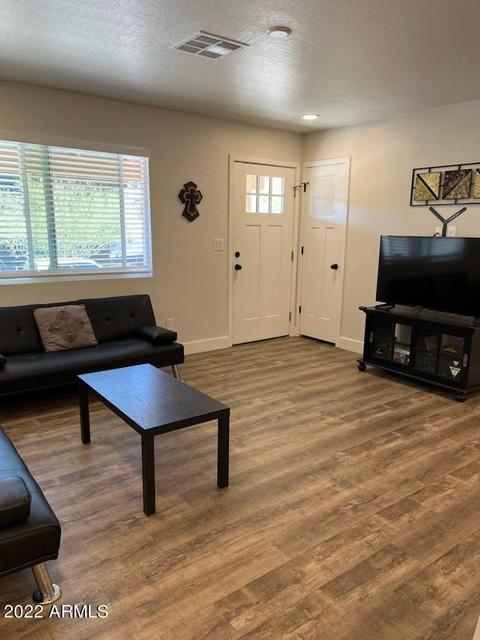1501 E Sunnyside Dr, Phoenix, AZ 85020 photo 4