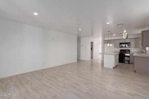 3144 E Chipman Rd, Phoenix, AZ 85040 photo 6