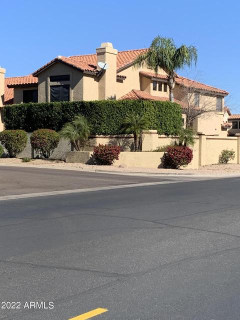 601 S Crows Nest Dr E, Gilbert, AZ 85233 photo 2