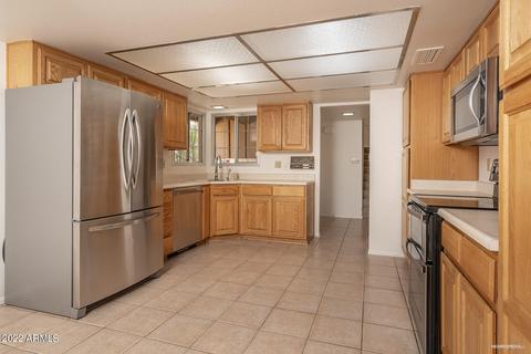 5328 N 40th Ln, Phoenix, AZ 85019 photo 3