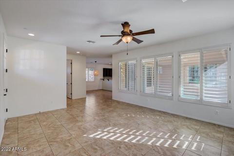 4682 E Maplewood St, Gilbert, AZ 85297 photo 9