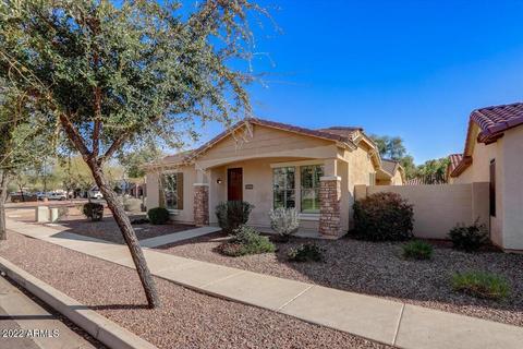 4682 E Maplewood St, Gilbert, AZ 85297 photo 2