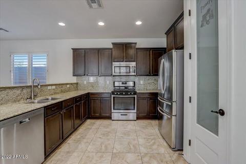 4682 E Maplewood St, Gilbert, AZ 85297 photo 11