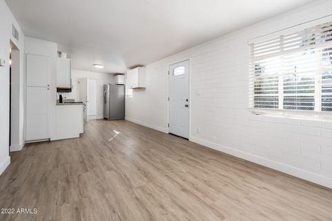 2322 E Nancy Ln, Phoenix, AZ 85042 photo 7