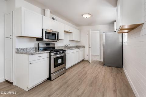 2322 E Nancy Ln, Phoenix, AZ 85042 photo 9