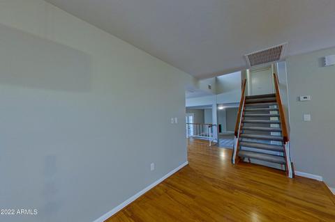 208 E Wood Dr, Phoenix, AZ 85022 photo 9