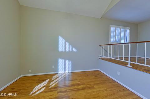 208 E Wood Dr, Phoenix, AZ 85022 photo 4
