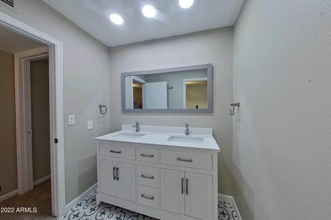 208 E Wood Dr, Phoenix, AZ 85022 photo 32