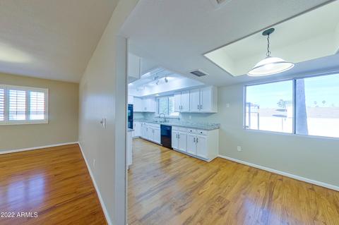 208 E Wood Dr, Phoenix, AZ 85022 photo 11