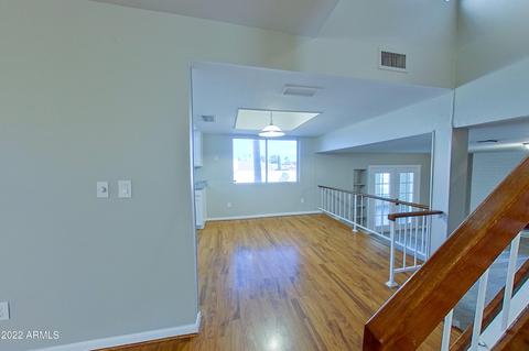 208 E Wood Dr, Phoenix, AZ 85022 photo 10