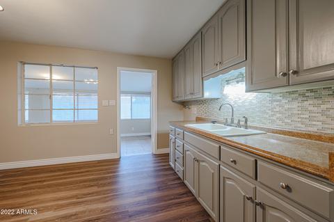 2502 W Freeway Ln, Phoenix, AZ 85021 photo 16