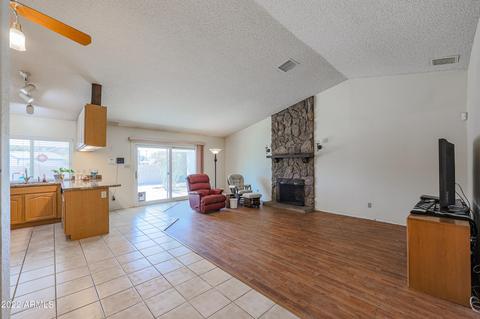 3149 W Juniper Ave, Phoenix, AZ 85053 photo 9