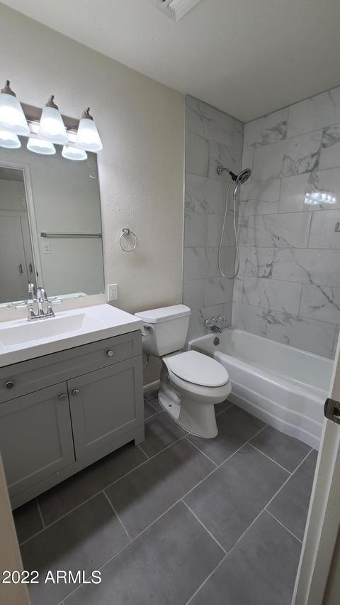 5702 N 36th Dr, Phoenix, AZ 85019 photo 22