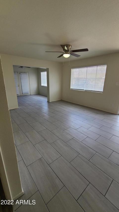 5702 N 36th Dr, Phoenix, AZ 85019 photo 5