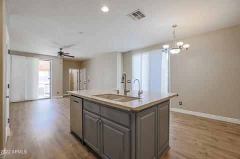 4249 E Santa Fe Ln, Gilbert, AZ 85297 photo 8