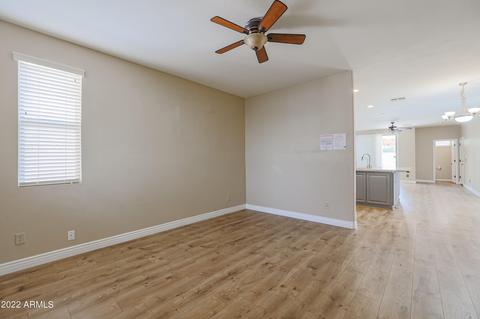 4249 E Santa Fe Ln, Gilbert, AZ 85297 photo 9