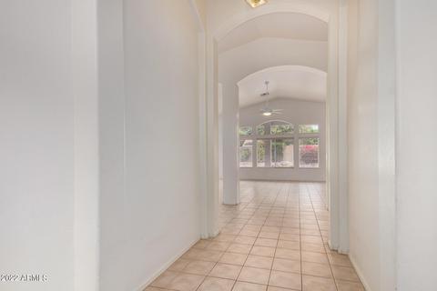 4308 E Redwood Ln, Phoenix, AZ 85048 photo 6