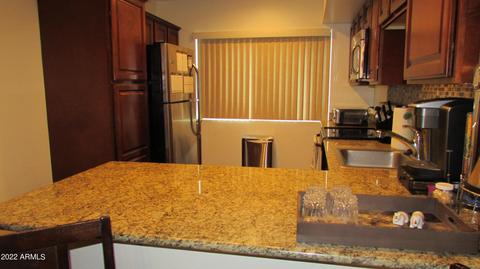 749 E Montebello Ave #218, Phoenix, AZ 85014 photo 4