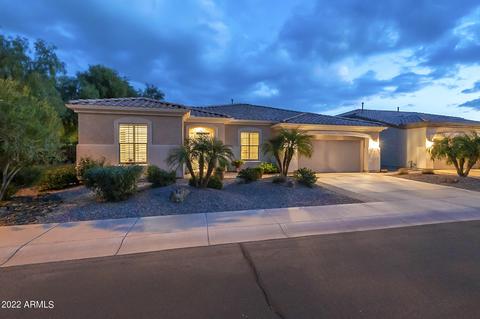 4233 E Narrowleaf Dr, Gilbert, AZ 85298 photo 1