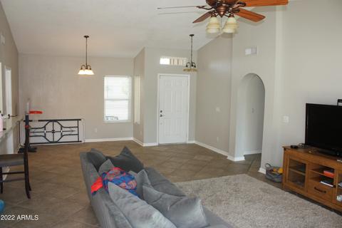 3733 Emerald Ave, Mesa, AZ 85206 photo 4
