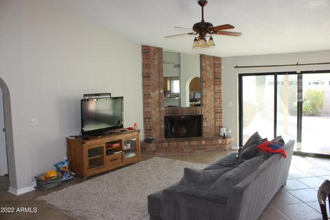 3733 Emerald Ave, Mesa, AZ 85206 photo 3