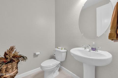 2318 E Lieber Pl, Phoenix, AZ 85024 photo 4