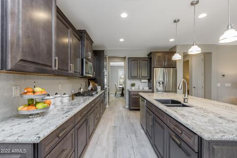 10535 E Thunderbolt Ave, Mesa, AZ 85212 photo 16