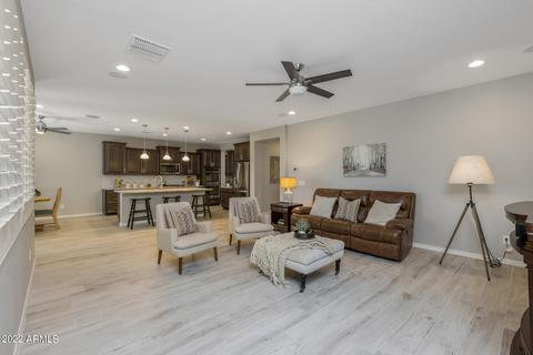 10535 E Thunderbolt Ave, Mesa, AZ 85212 photo 2