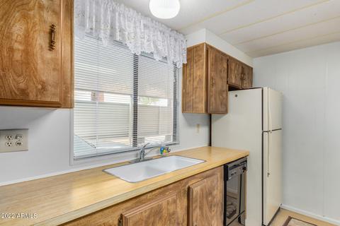 2522 E Oraibi Dr, Phoenix, AZ 85050 photo 16