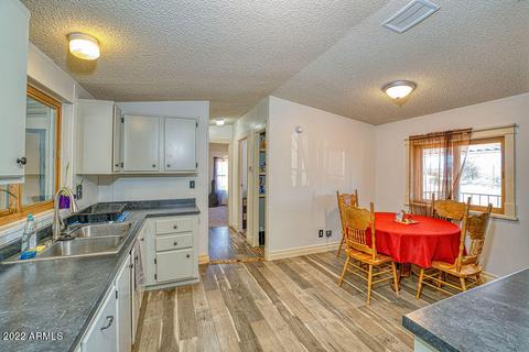 641 E Tawni Dr, Benson, AZ 85602 photo 6