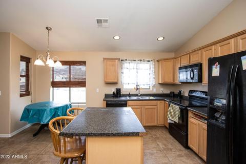 243 S Cactus Rd, Apache Junction, AZ 85119 photo 10