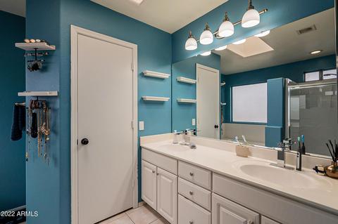 2823 E Blackhawk Dr, Phoenix, AZ 85050 photo 16