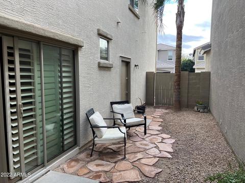 4387 E Morrow Dr, Phoenix, AZ 85050 photo 9