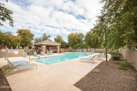 4387 E Morrow Dr, Phoenix, AZ 85050 photo 10