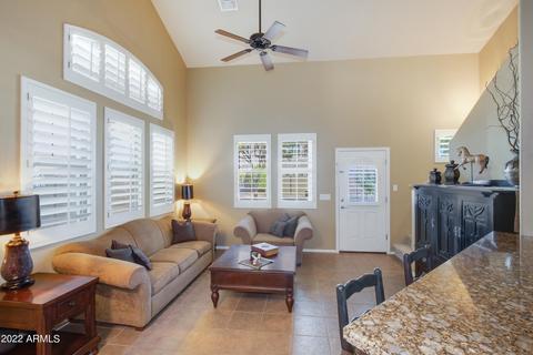 4387 E Morrow Dr, Phoenix, AZ 85050 photo 2