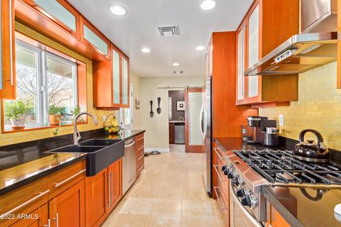 4202 E Patricia Jane Dr, Phoenix, AZ 85018 photo 12