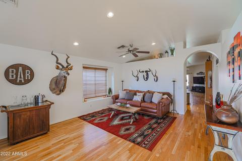 1938 E Siesta Ln, Phoenix, AZ 85024 photo 2