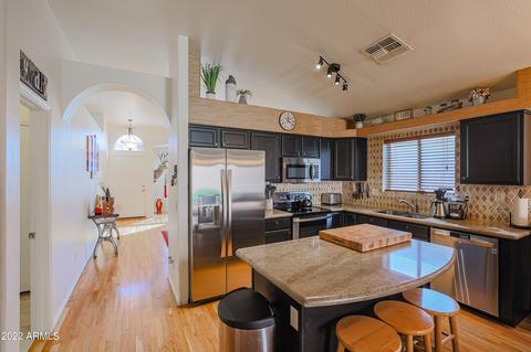 1938 E Siesta Ln, Phoenix, AZ 85024 photo 5