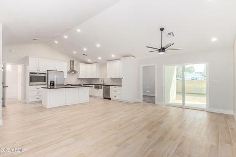1361 E Dava Dr, Tempe, AZ 85283 photo 2