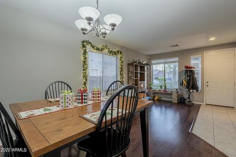 1004 E Stottler Ct, Gilbert, AZ 85296 photo 9
